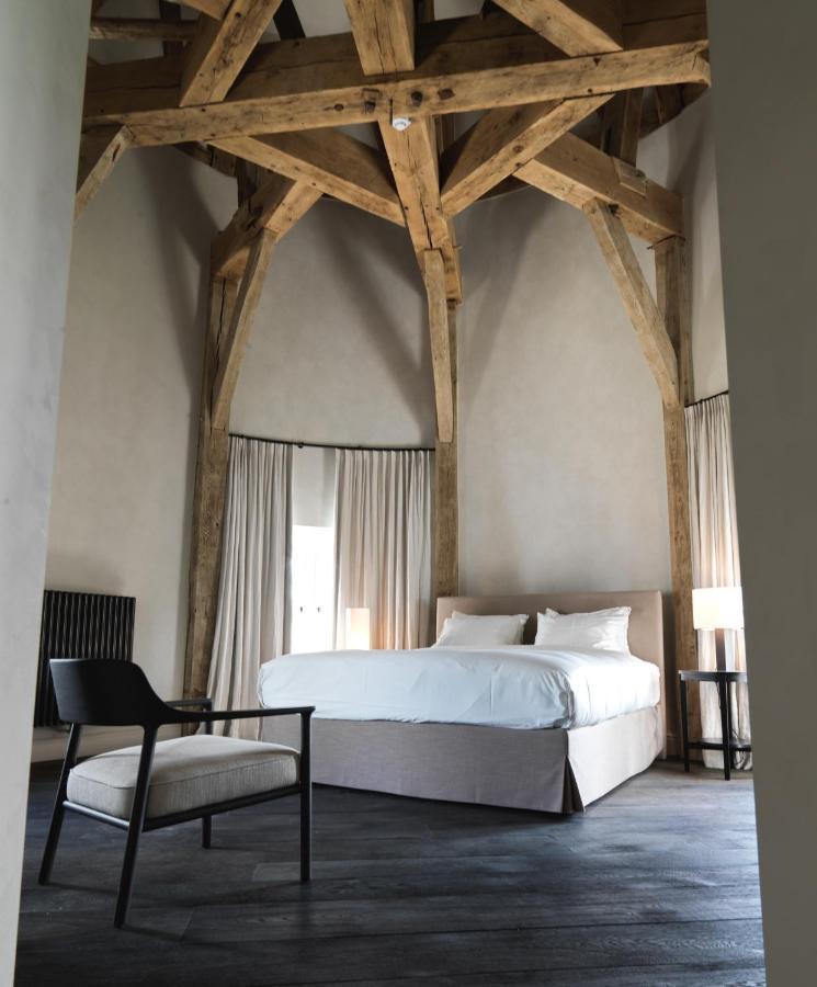 Le Chateau De Mirwart Eksteriør billede